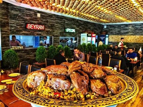 B­e­y­r­a­n­ı­,­ ­B­a­k­l­a­v­a­s­ı­,­ ­K­e­b­a­b­ı­.­.­.­ ­V­e­d­a­t­ ­M­i­l­ö­r­­ü­n­ ­G­a­z­i­a­n­t­e­p­ ­L­e­z­z­e­t­ ­R­e­h­b­e­r­i­!­
